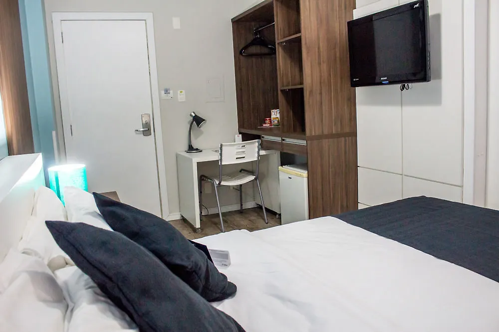 Hotel Sibara Spa & Convencoes Balneario Camboriu 4*,