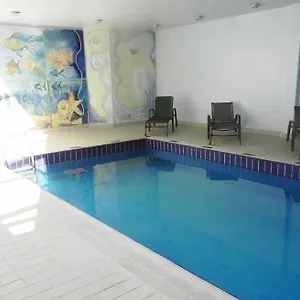 Hm **** Balneario Camboriu